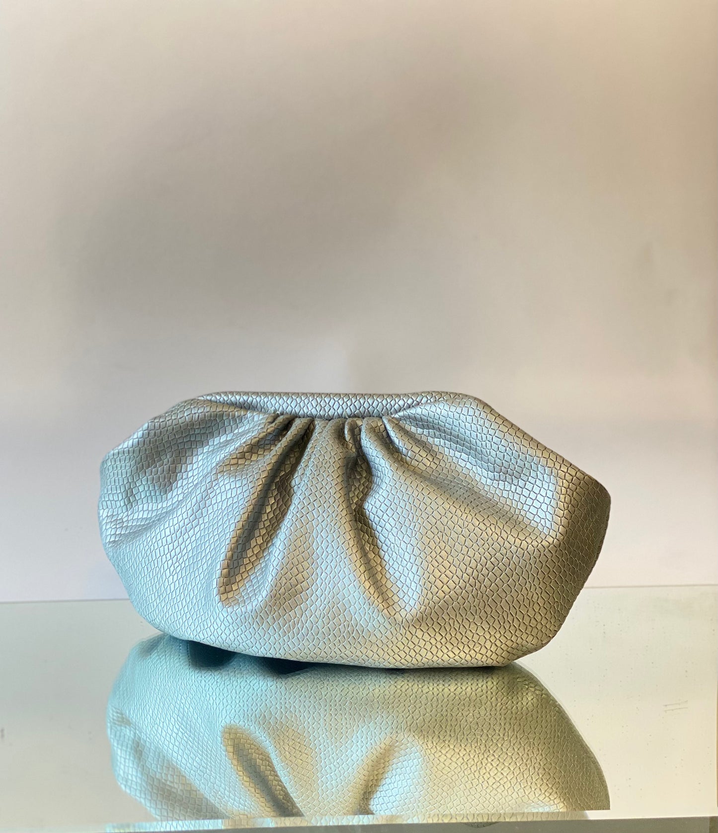 ☁️ The Cloud Clutch